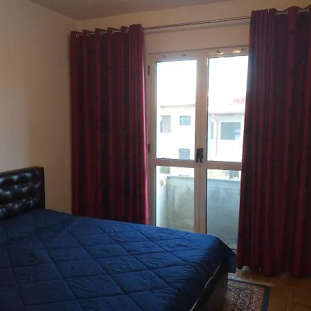 Promenada, 3 Camere, Max 6 Persoane, Locatie Ideala, 10 Min De Mers Pana La Plaja Apartment Constanta