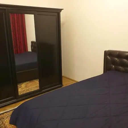 Promenada, 3 Camere, Max 6 Persoane, Locatie Ideala, 10 Min De Mers Pana La Plaja Apartment Constanta