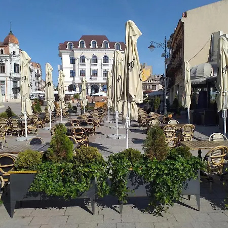 Promenada, 3 Camere, Max 6 Persoane, Locatie Ideala, 10 Min De Mers Pana La Plaja Apartment *
