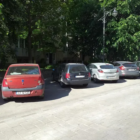 Promenada, 3 Camere, Max 6 Persoane, Locatie Ideala, 10 Min De Mers Pana La Plaja Apartment *