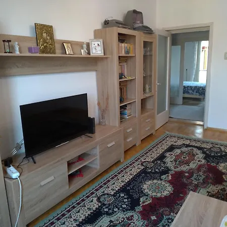 Promenada, 3 Camere, Max 6 Persoane, Locatie Ideala, 10 Min De Mers Pana La Plaja Apartment *