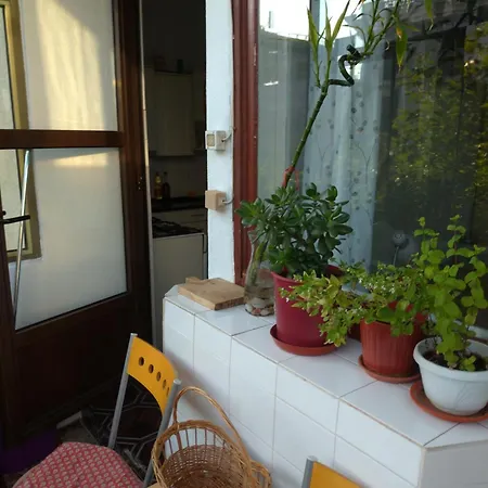 Promenada, 3 Camere, Max 6 Persoane, Locatie Ideala, 10 Min De Mers Pana La Plaja Apartment Constanta