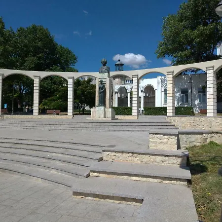 Apartment Promenada, 3 Camere, Langa Cazino, Faleza, Acvariu, Port Tomis, Plaja, Piata Ovidiu