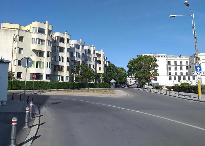 Promenada, 3 Camere, Langa Cazino, Faleza, Acvariu, Port Tomis, Plaja, Piata Ovidiu アパート