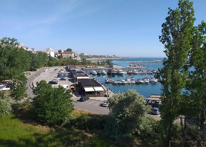 Promenada, 3 Camere, Langa Cazino, Faleza, Acvariu, Port Tomis, Plaja, Piata Ovidiu