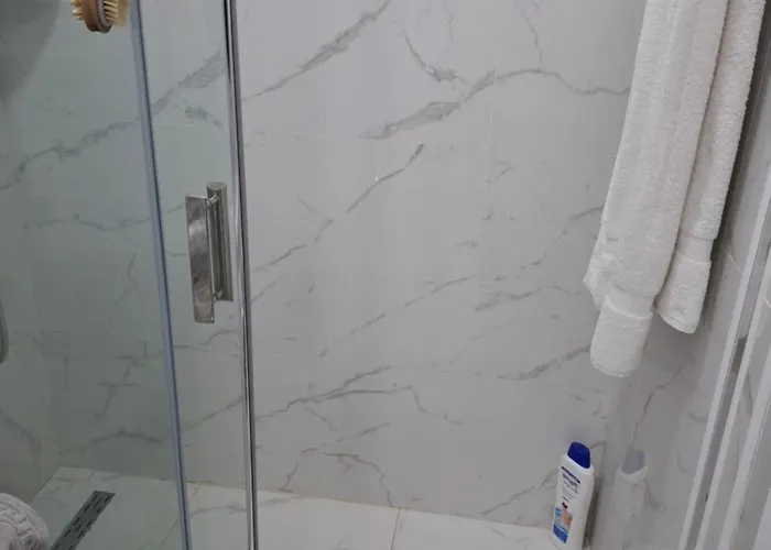 Promenada, 3 Camere, Langa Cazino, Faleza, Acvariu, Port Tomis, Plaja, Piata Ovidiu コンスタンツァ